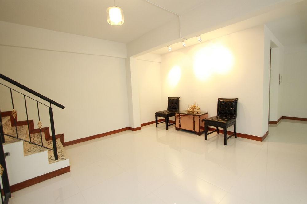 Bed By City Hotel Bangkok Exterior photo